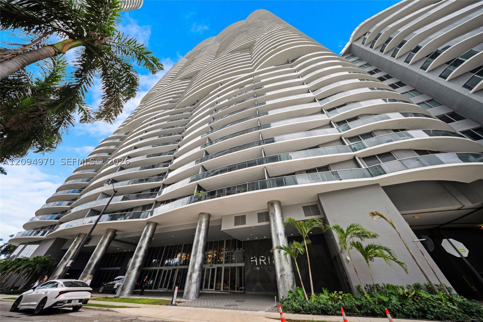 488 NE 18th St #3003, Miami FL 33132