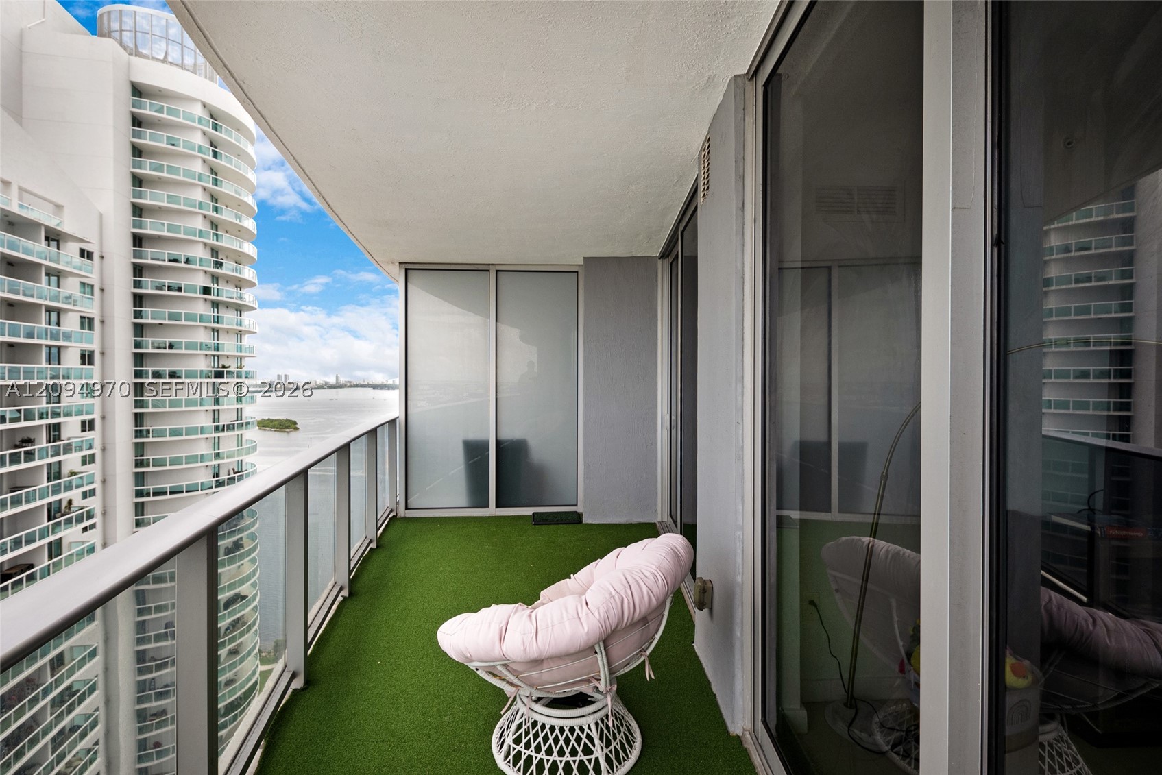 488 NE 18th St #3003, Miami FL 33132
