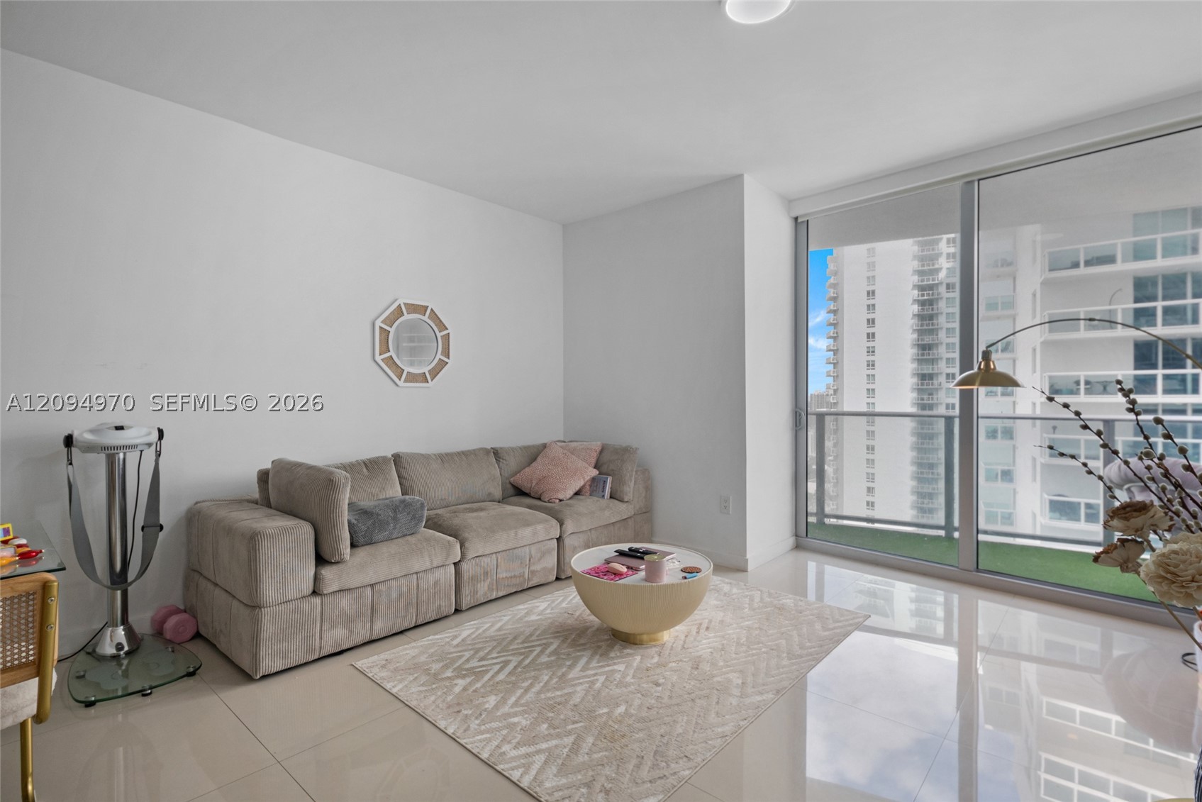 488 NE 18th St #3003, Miami FL 33132