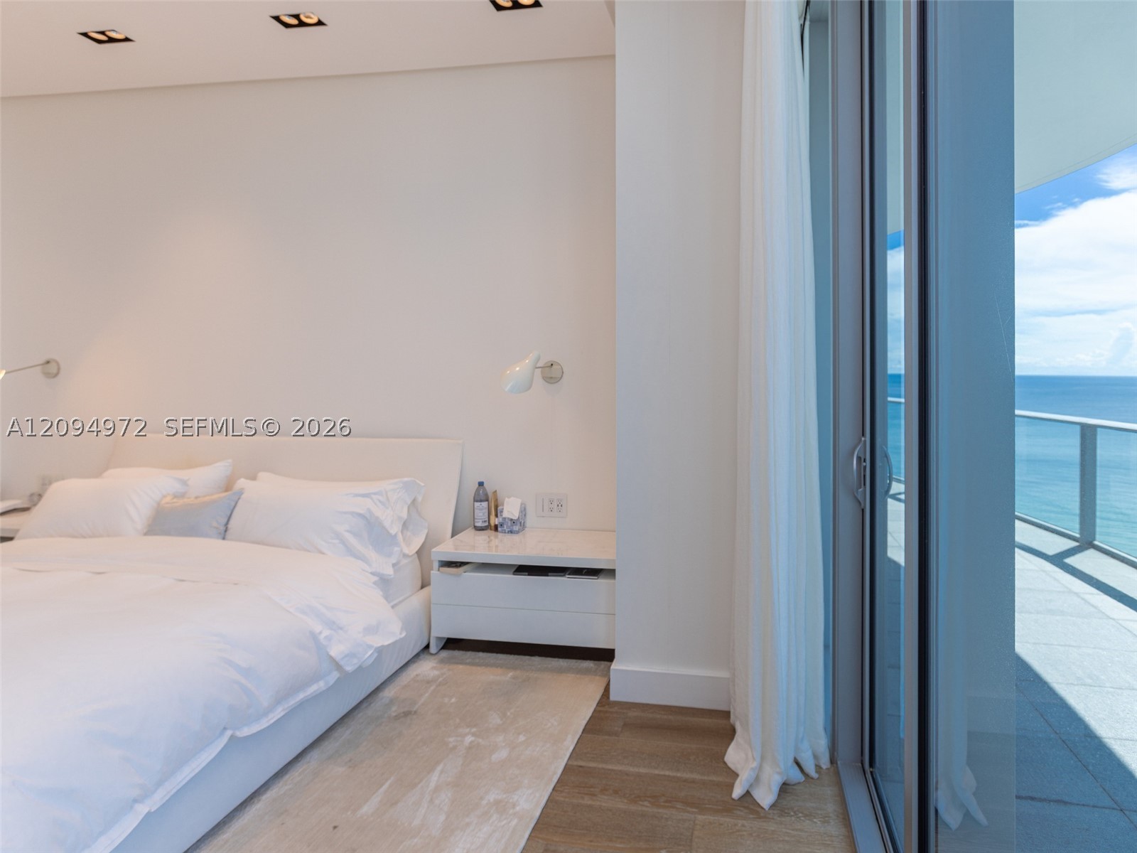 17475 Collins Ave #1602, Sunny Isles Beach FL 33160