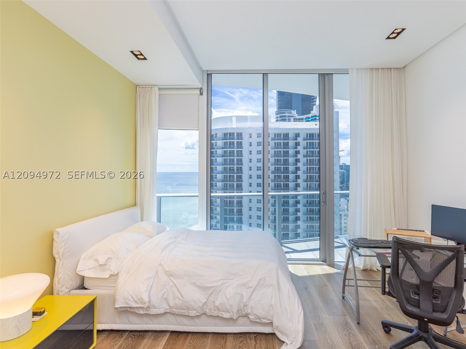 17475 Collins Ave #1602, Sunny Isles Beach FL 33160
