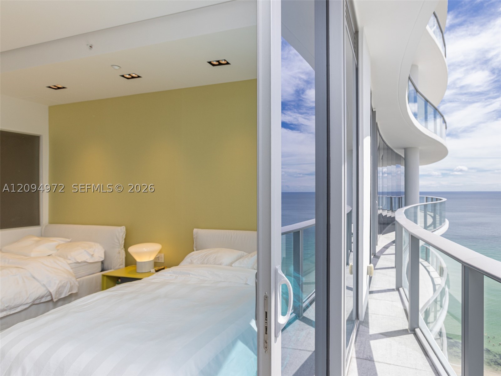 17475 Collins Ave #1602, Sunny Isles Beach FL 33160