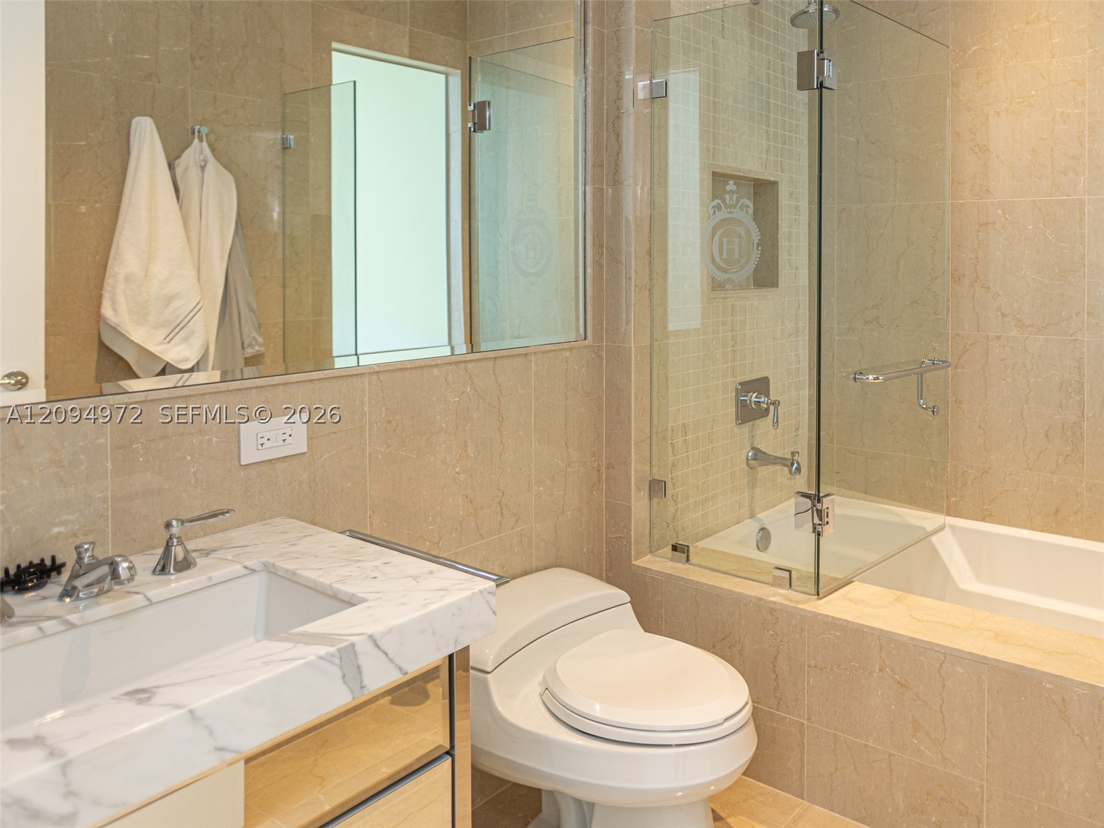 17475 Collins Ave #1602, Sunny Isles Beach FL 33160