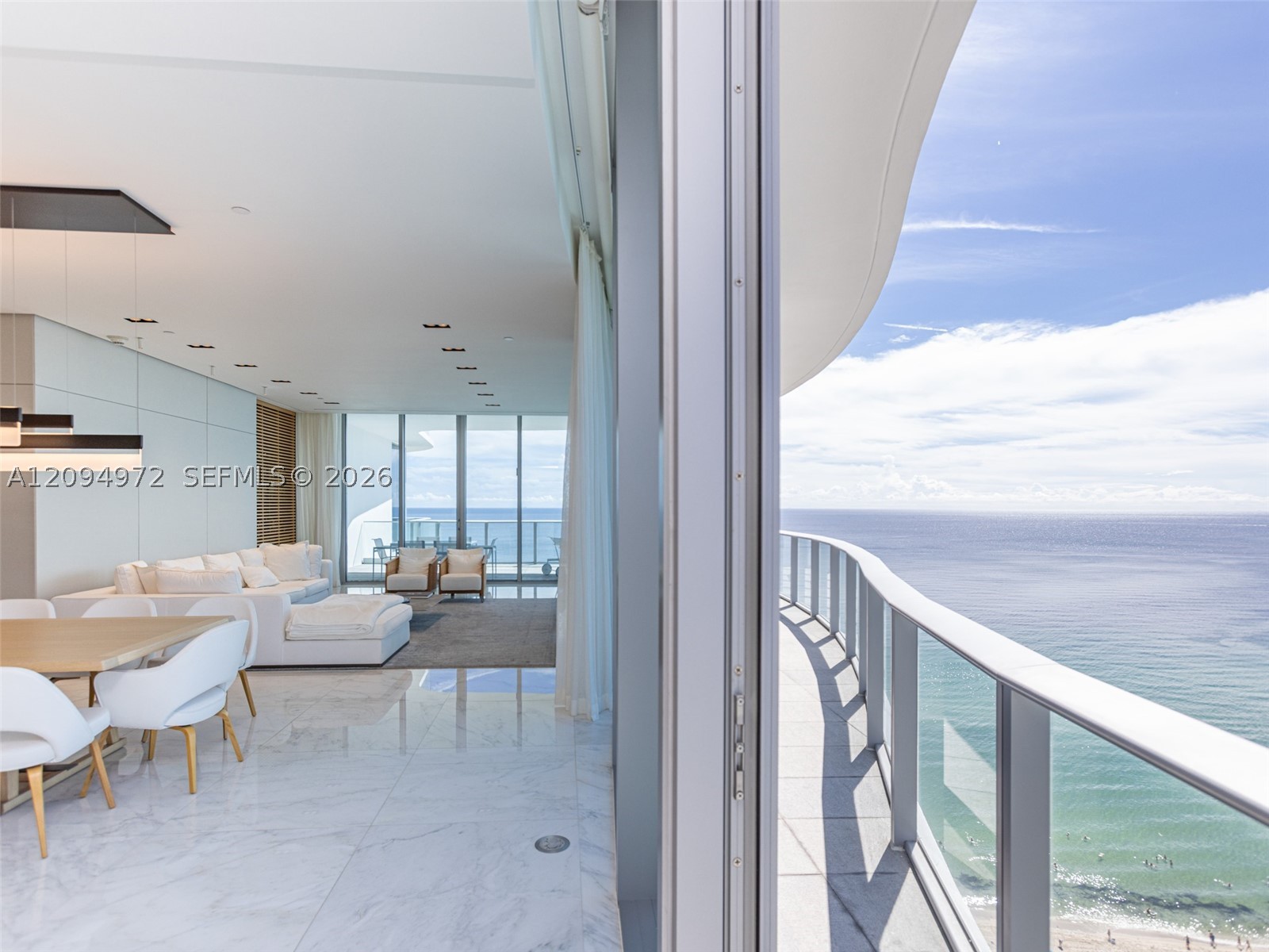 17475 Collins Ave #1602, Sunny Isles Beach FL 33160