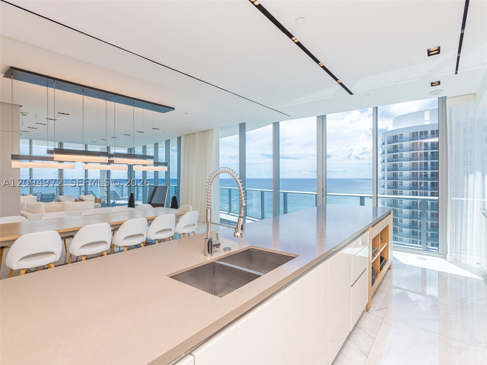 17475 Collins Ave #1602, Sunny Isles Beach FL 33160