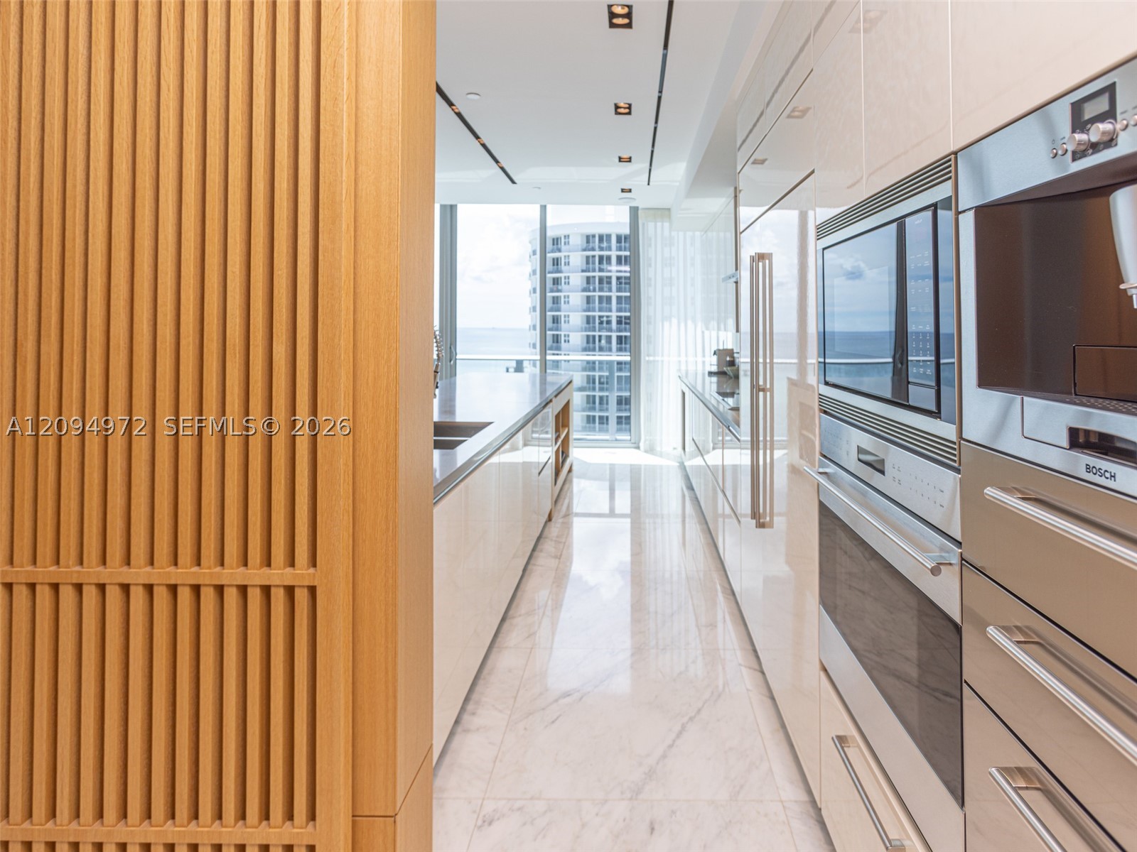 17475 Collins Ave #1602, Sunny Isles Beach FL 33160
