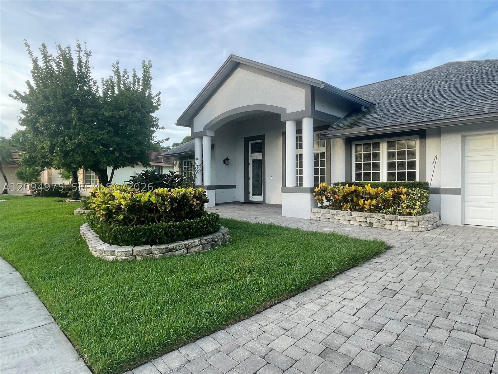 142 Van Gogh Way, Royal Palm Beach FL 33411
