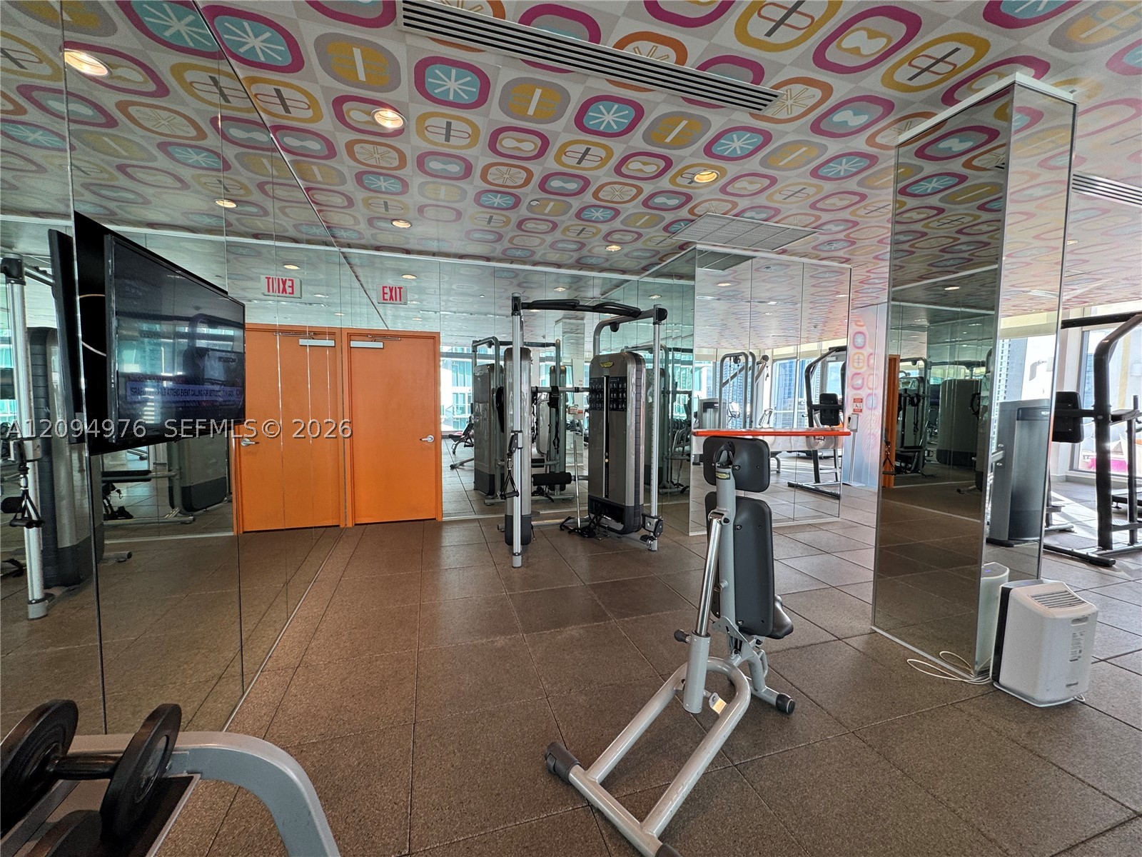 31 SE 6th St #903, Miami FL 33131