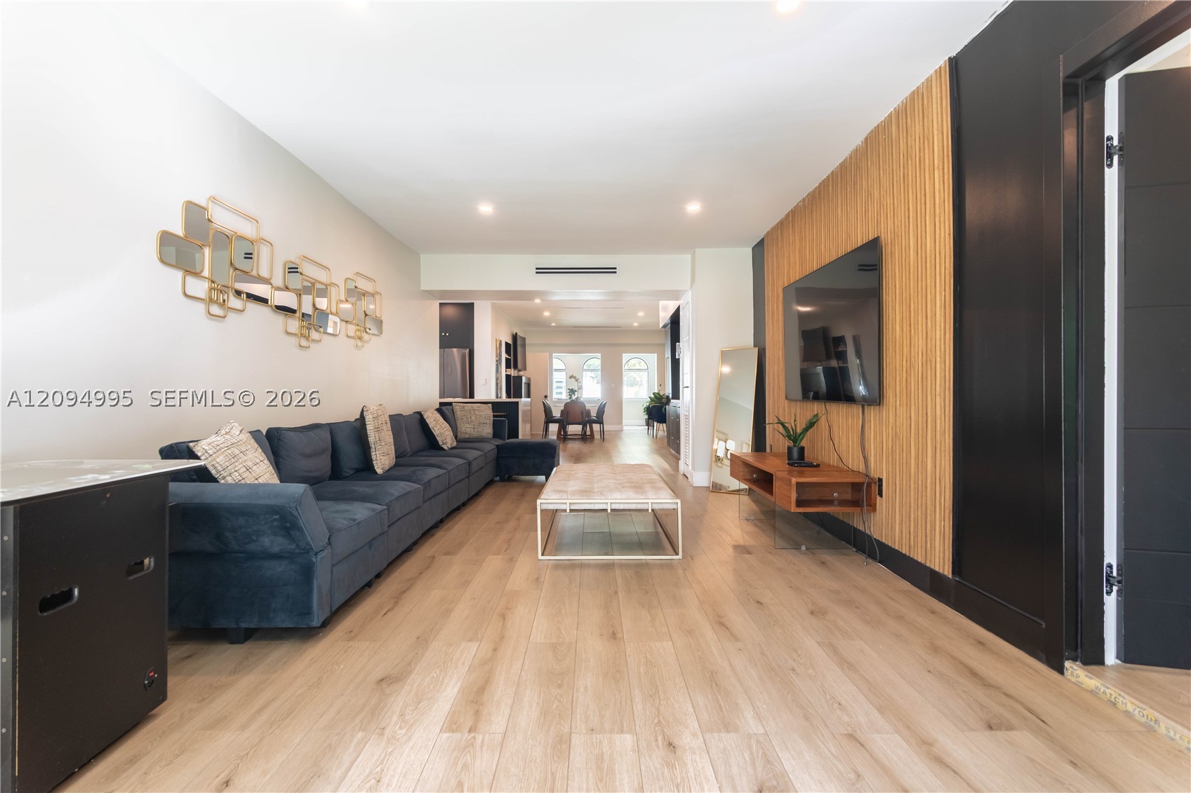 2360 SW 12th St, Miami FL 33135