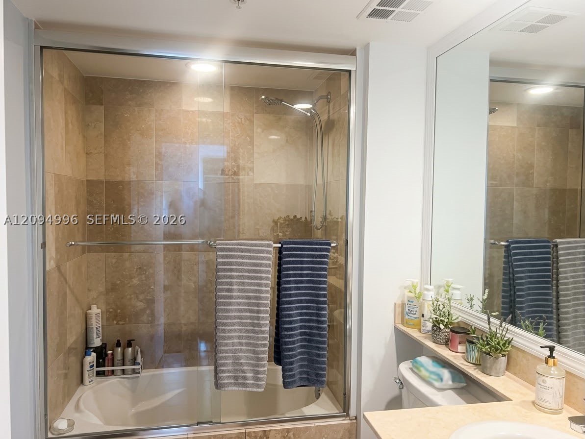 325 S Biscayne Blvd #2722, Miami FL 33131
