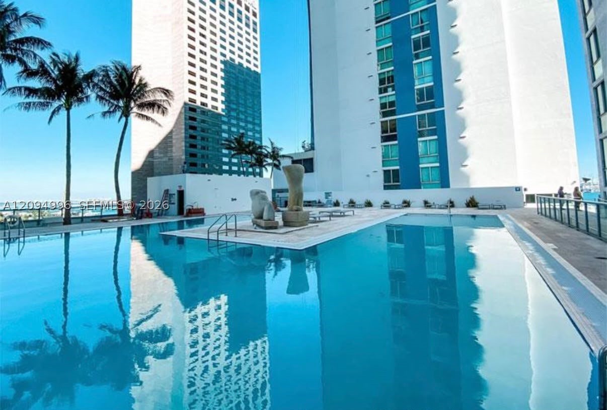 325 S Biscayne Blvd #2722, Miami FL 33131
