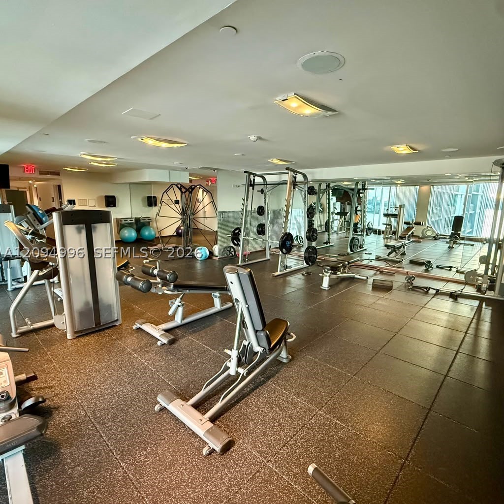 325 S Biscayne Blvd #2722, Miami FL 33131