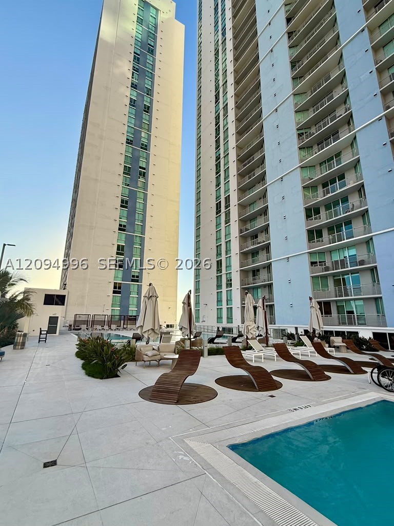 325 S Biscayne Blvd #2722, Miami FL 33131