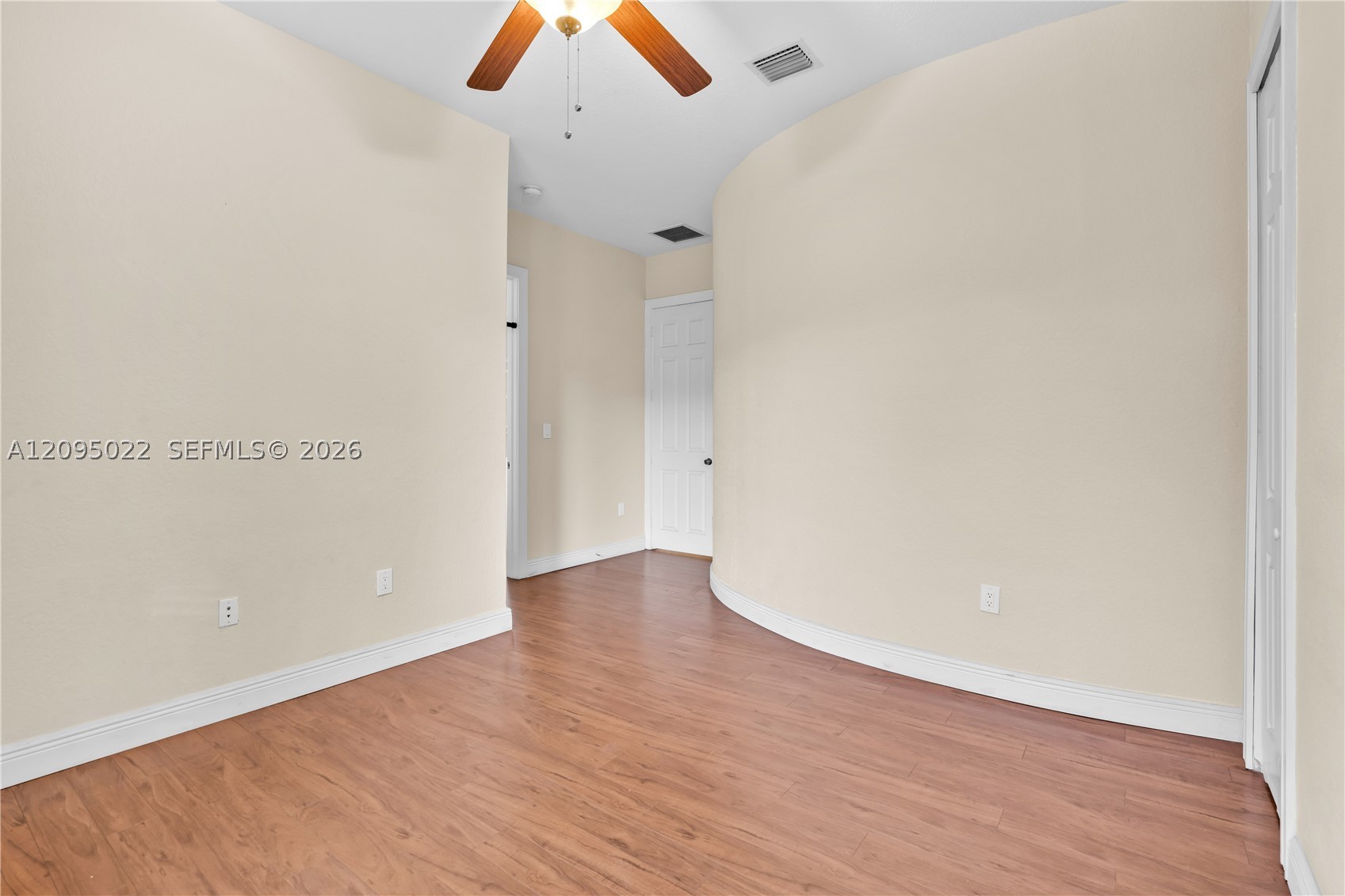 19529 SW 80th Ct, Cutler Bay FL 33157