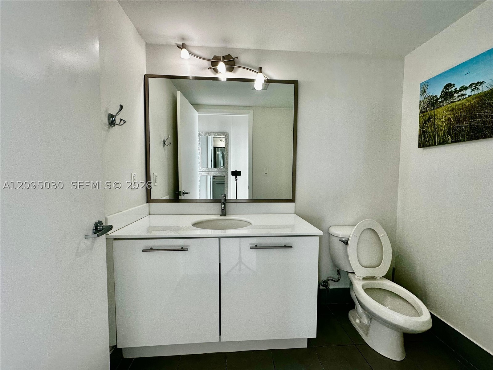 92 SW 3rd St #4905, Miami FL 33130