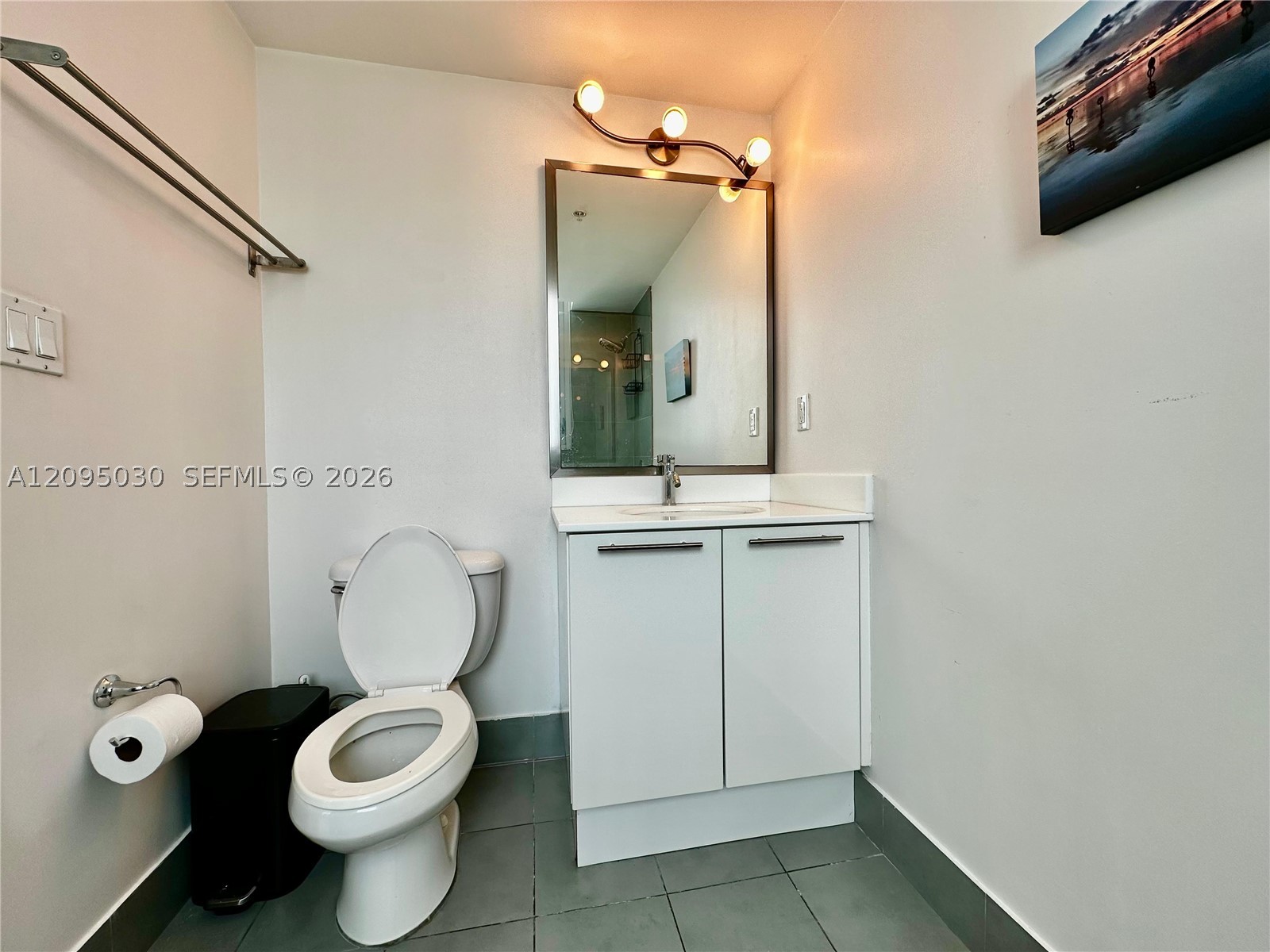 92 SW 3rd St #4905, Miami FL 33130