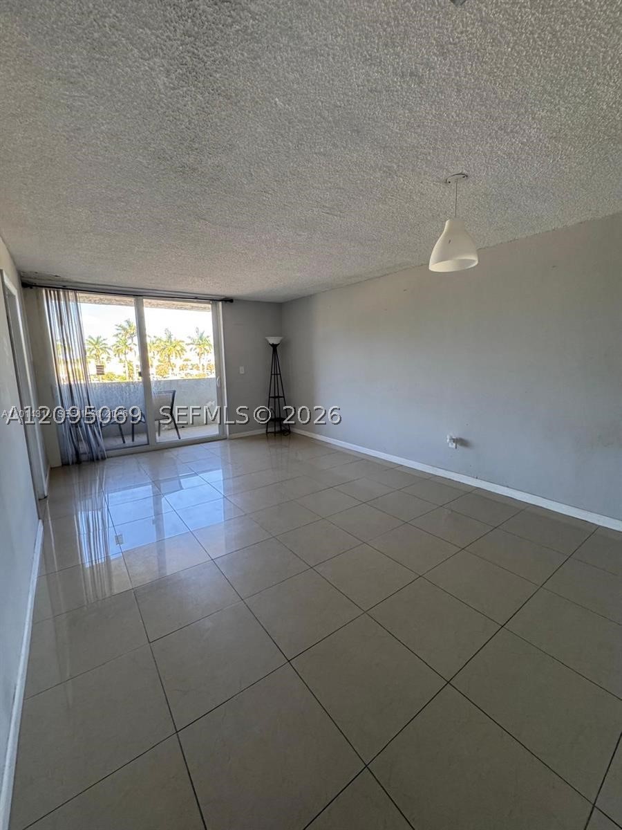 10090 NW 80th Ct #1361, Hialeah Gardens FL 33016