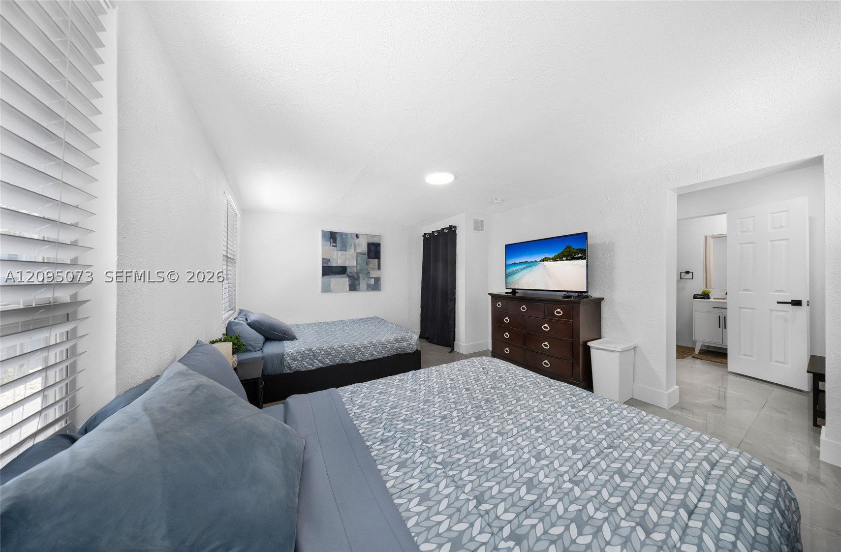 1137 SW 8th Ter, Fort Lauderdale FL 33315