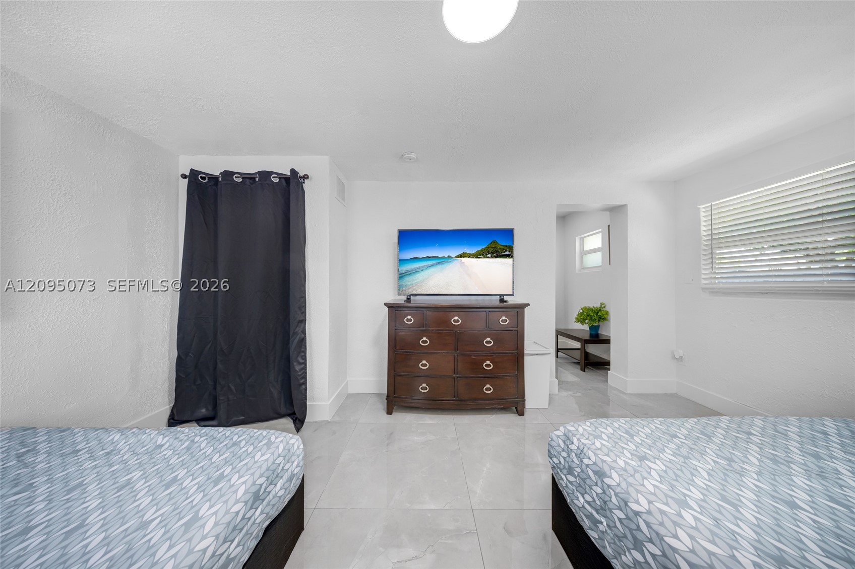 1137 SW 8th Ter, Fort Lauderdale FL 33315