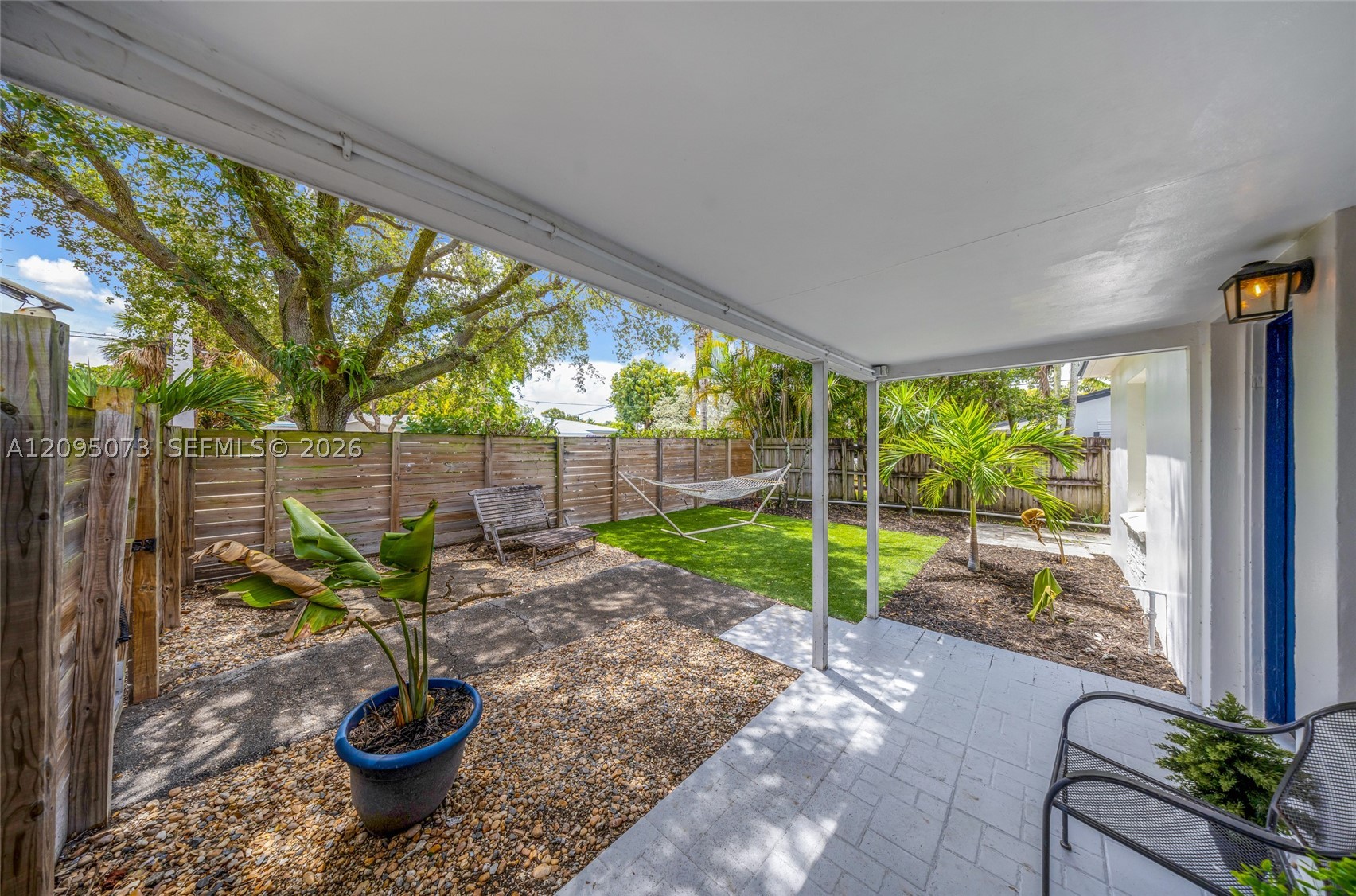 1137 SW 8th Ter, Fort Lauderdale FL 33315