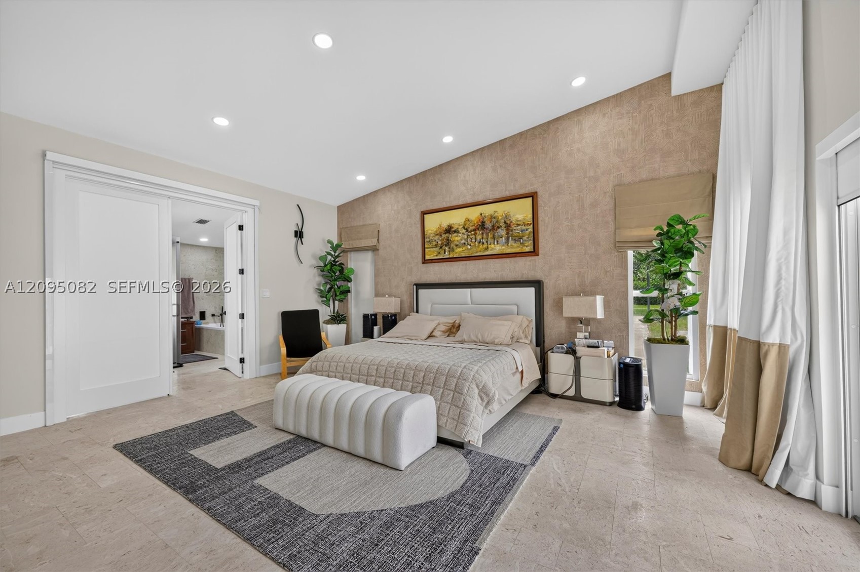 6750 SW 74th St, South Miami FL 33143