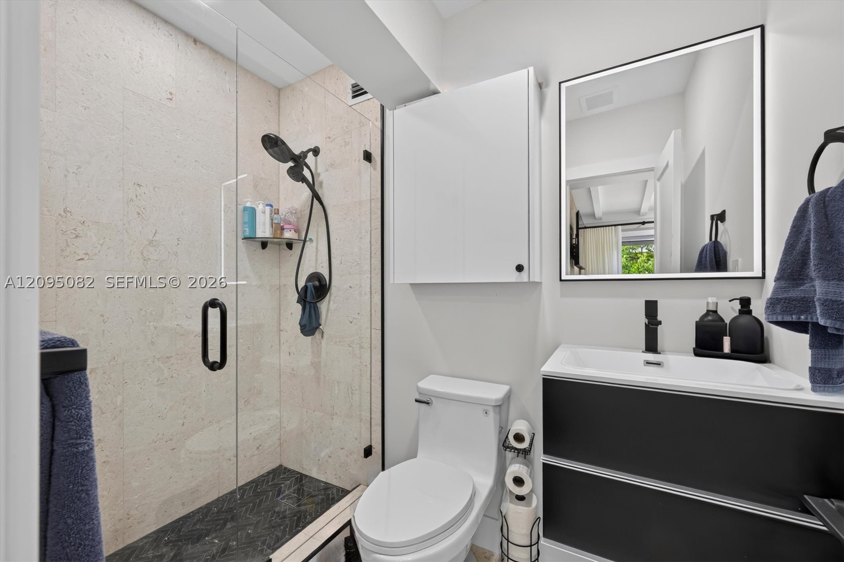 6750 SW 74th St, South Miami FL 33143