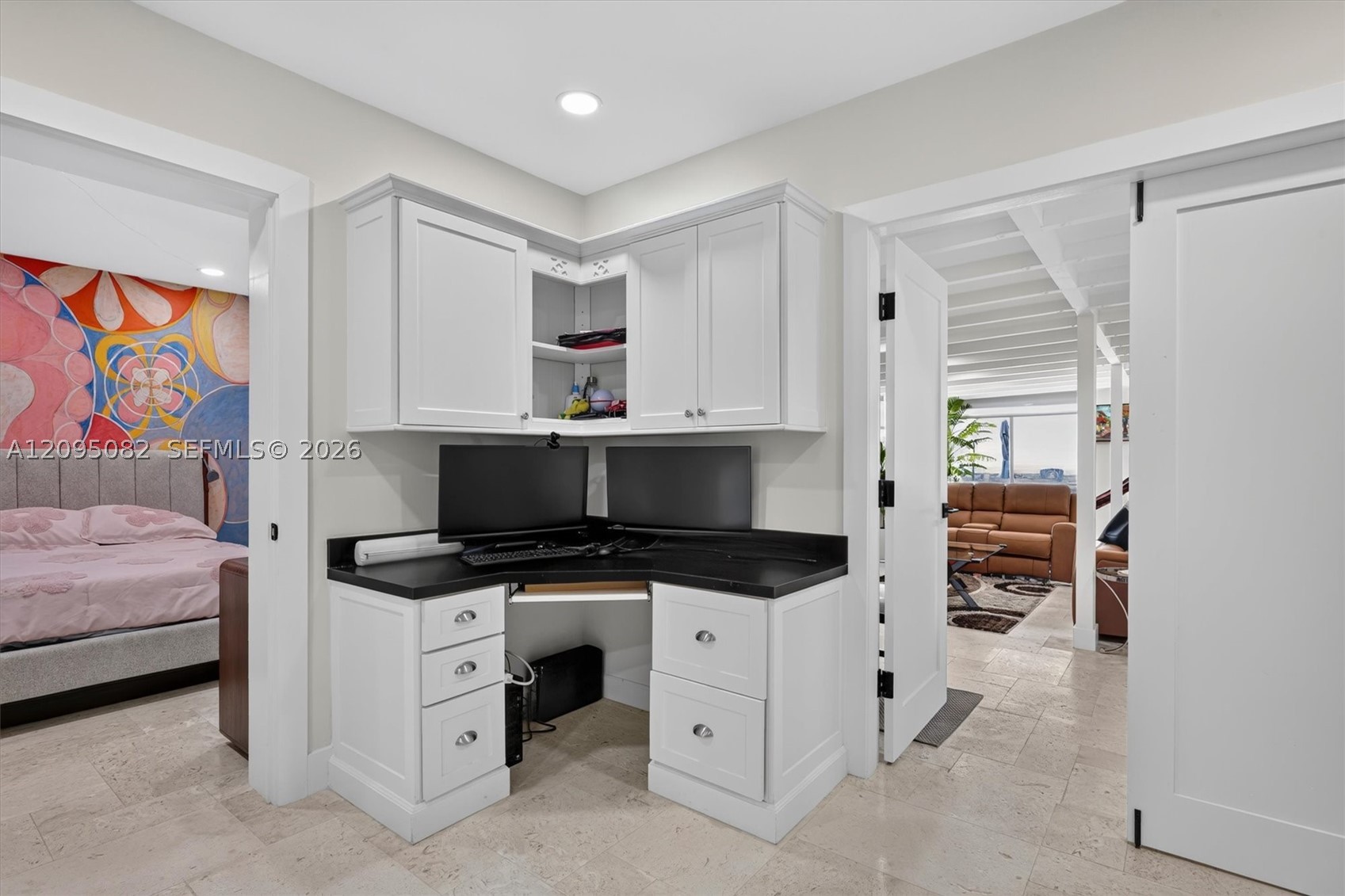 6750 SW 74th St, South Miami FL 33143