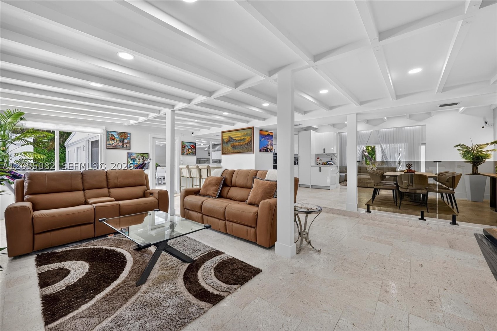 6750 SW 74th St, South Miami FL 33143
