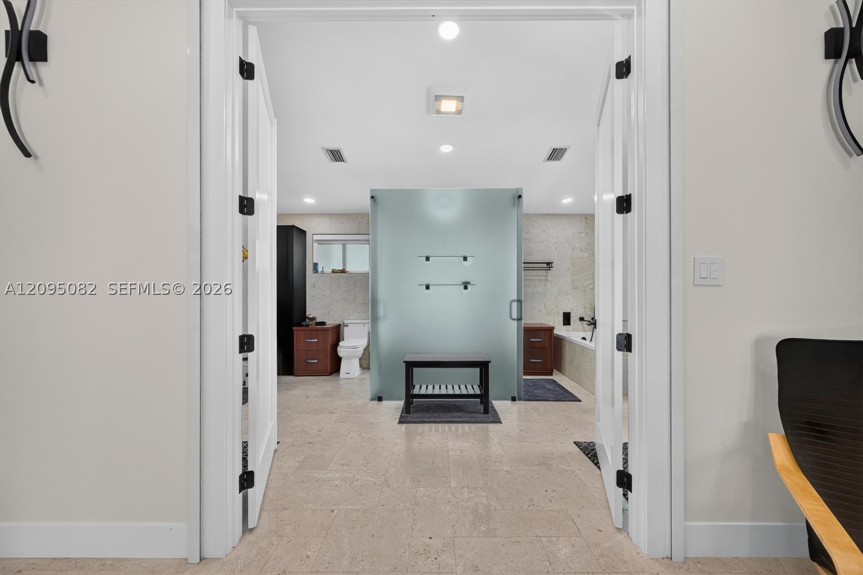 6750 SW 74th St, South Miami FL 33143