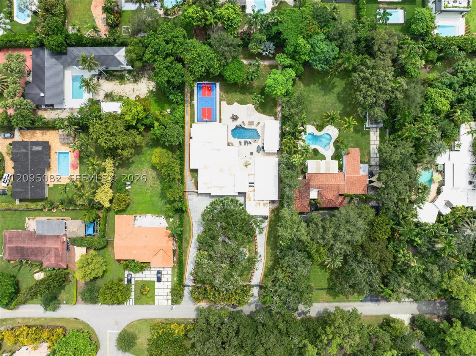 6750 SW 74th St, South Miami FL 33143