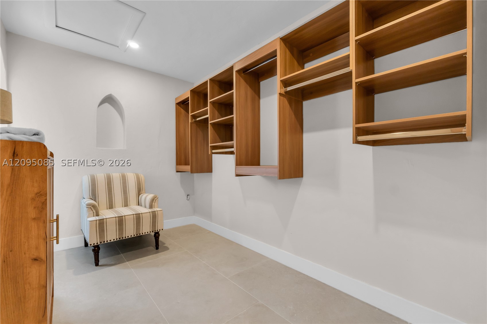 467 NE 55th Ter, Miami FL 33137