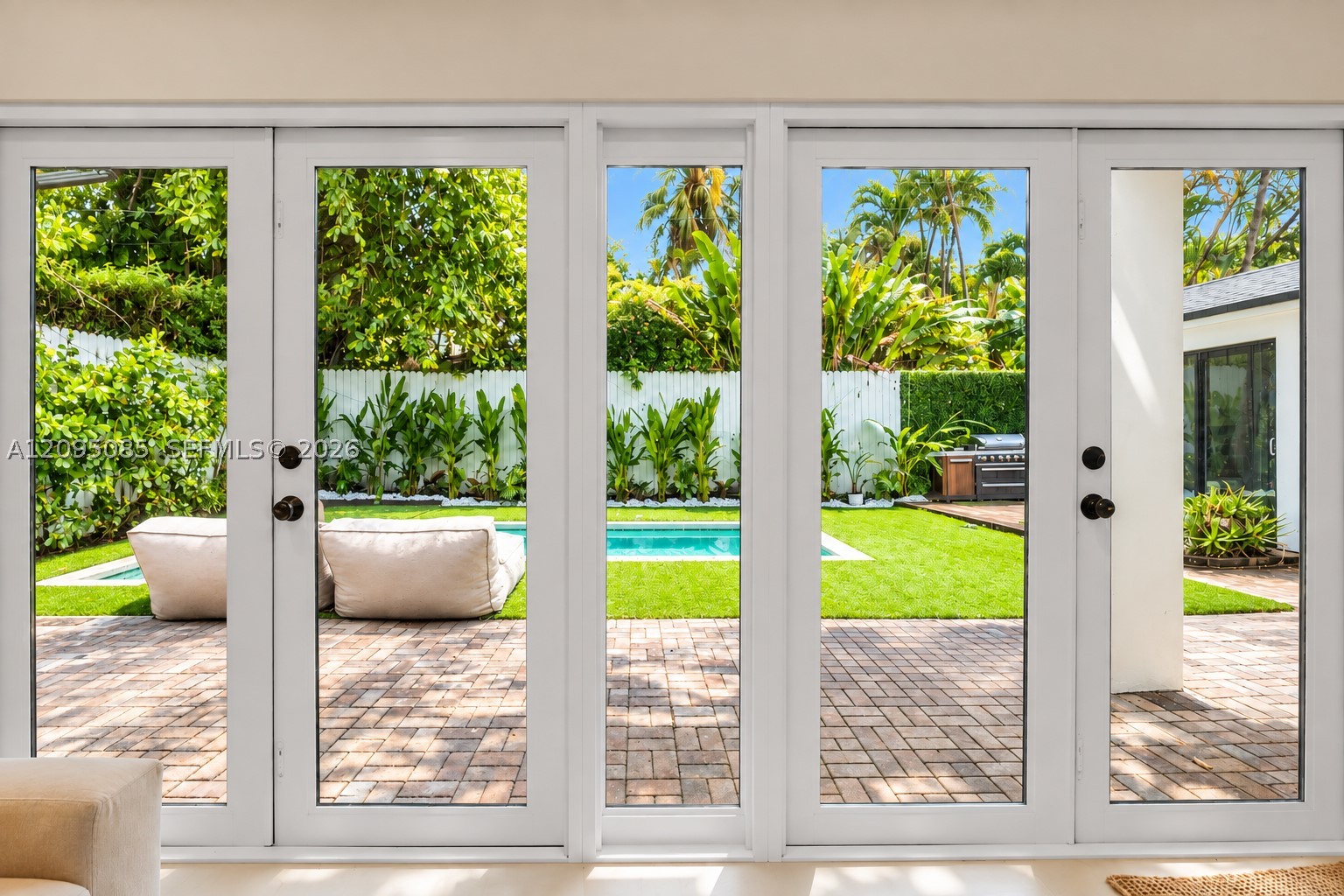467 NE 55th Ter, Miami FL 33137