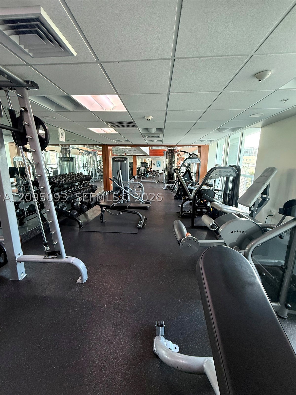 31 SE 5th St #4118, Miami FL 33131