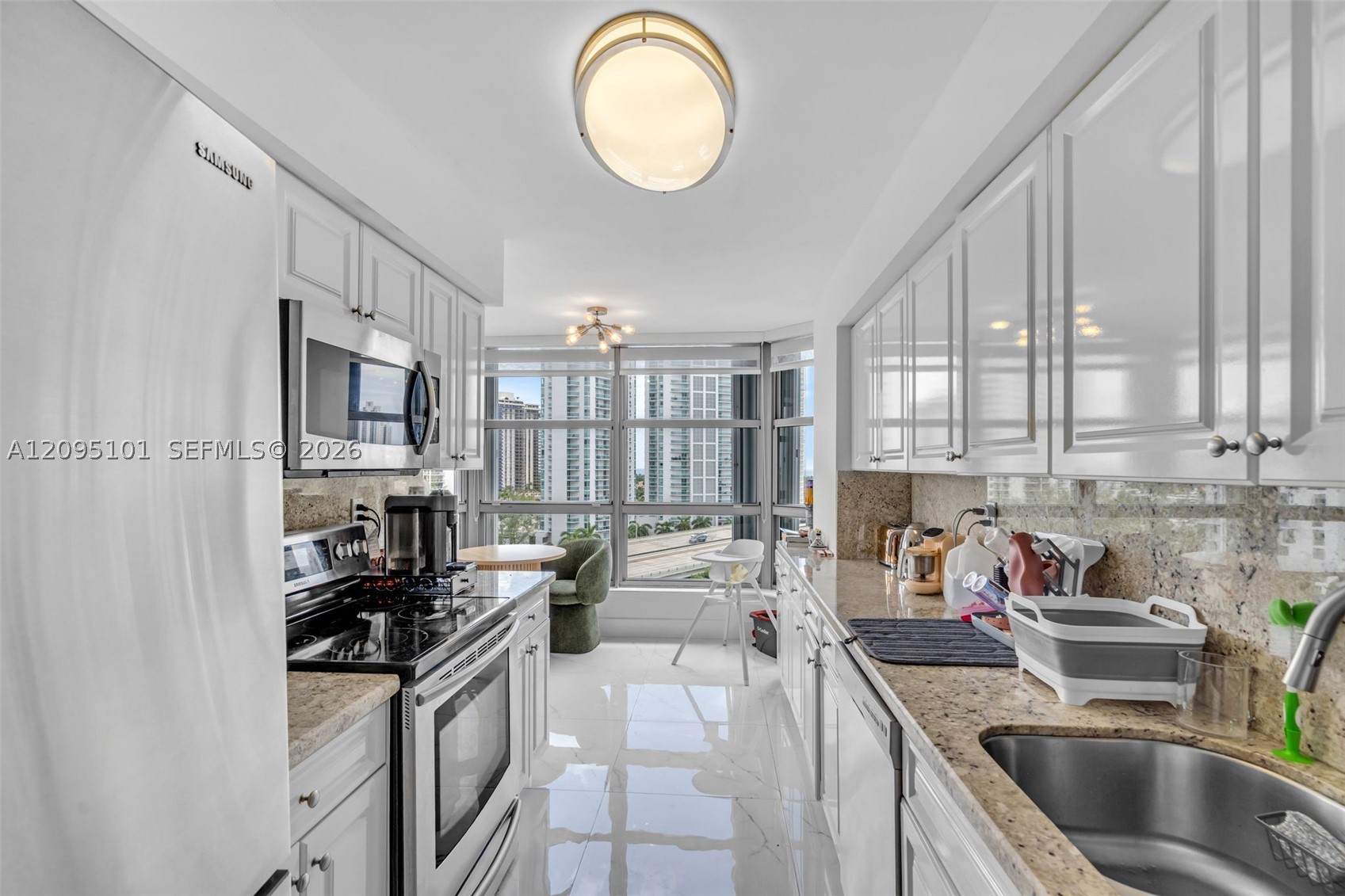 3500 Mystic Pointe Dr #1205, Aventura FL 33180