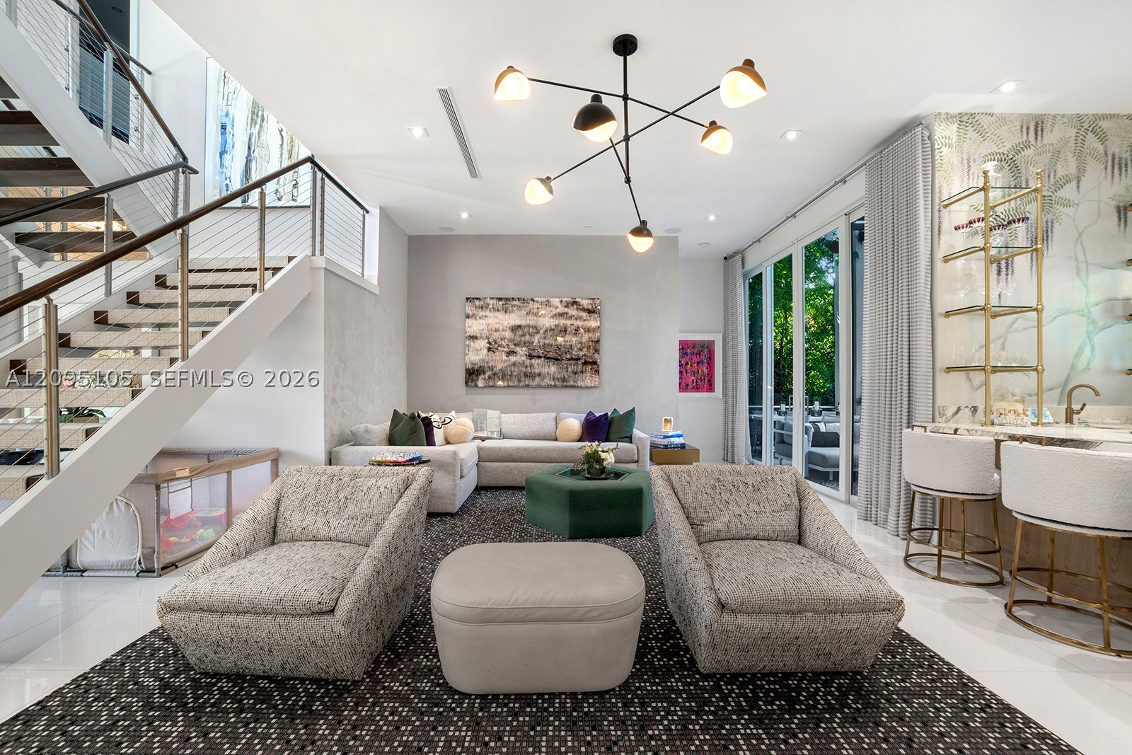 737 W 49th St, Miami Beach FL 33140