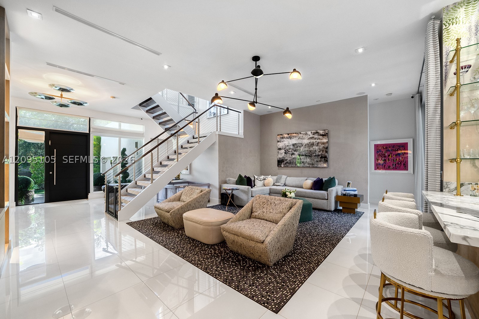 737 W 49th St, Miami Beach FL 33140