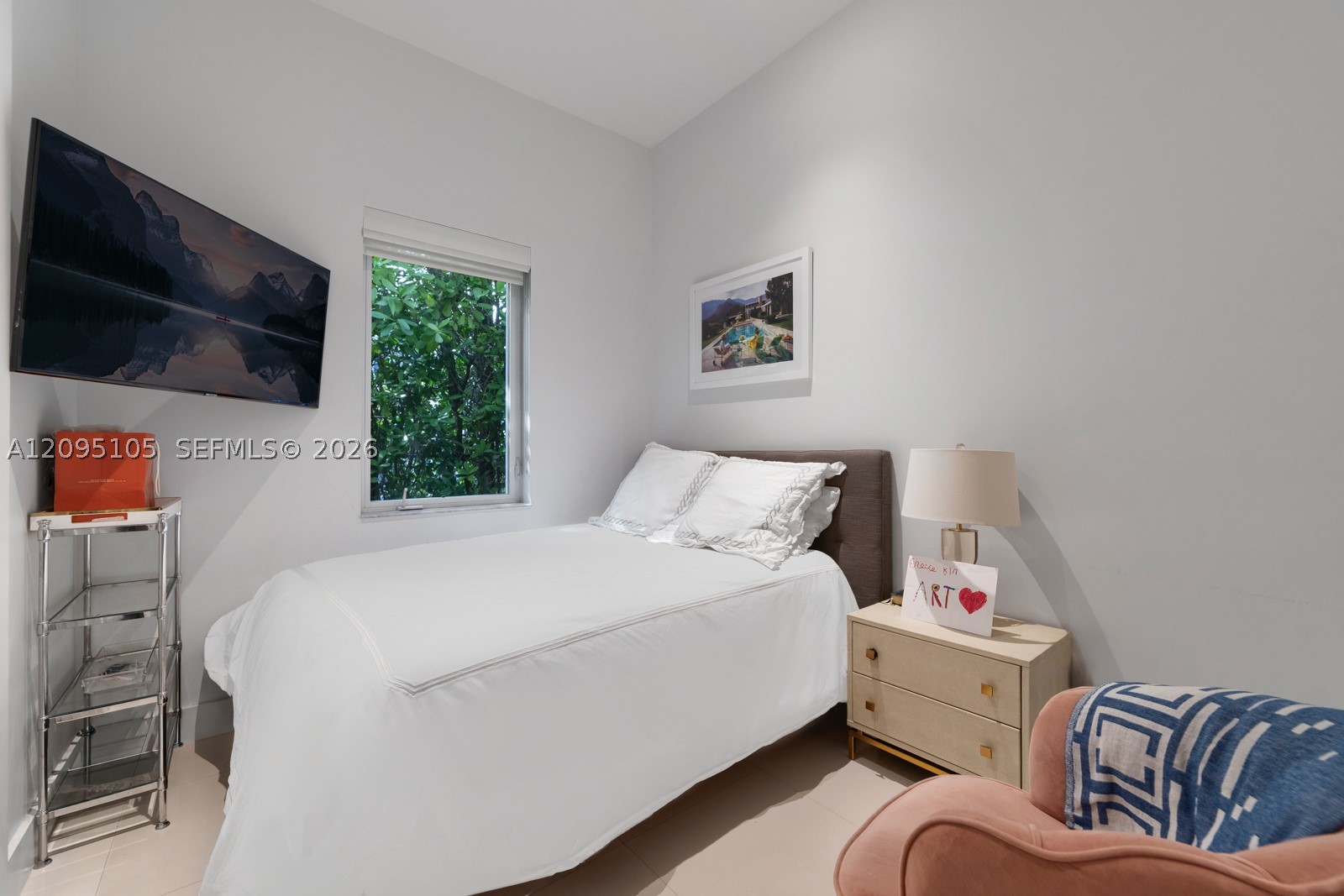 737 W 49th St, Miami Beach FL 33140