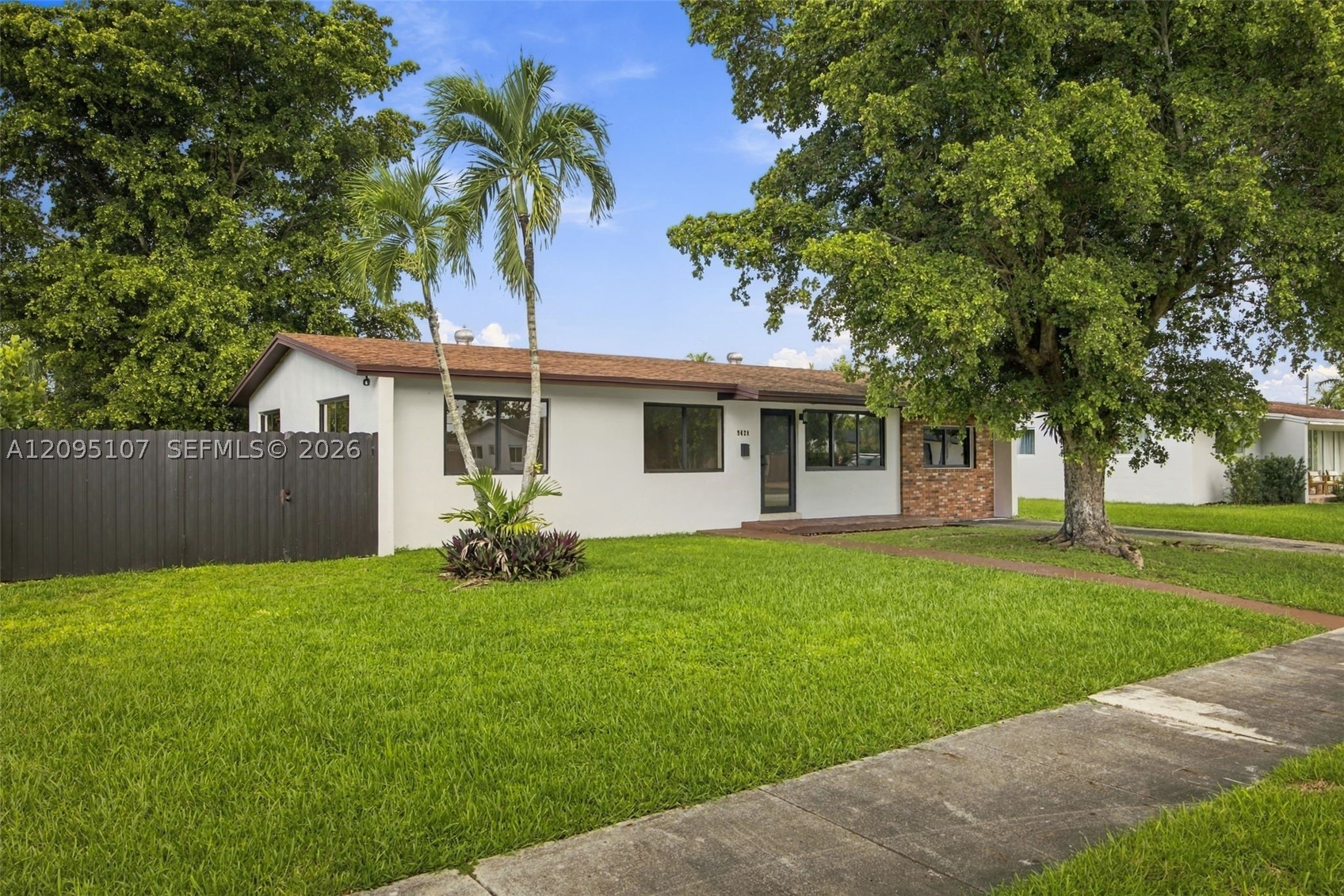 4920 SW 94th Ct, Miami FL 33165