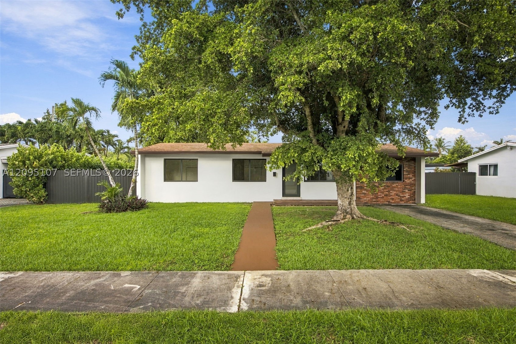 4920 SW 94th Ct, Miami FL 33165