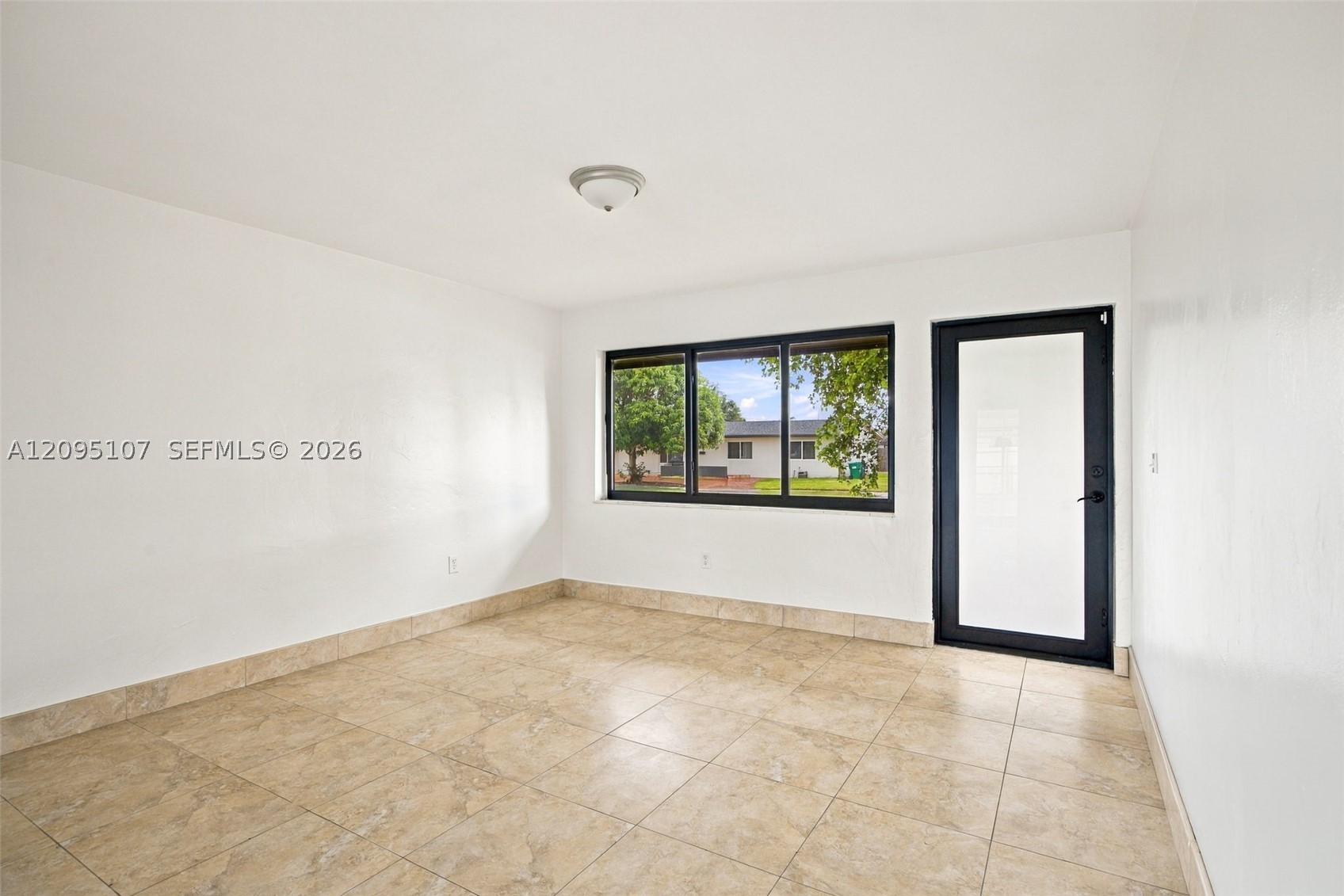 4920 SW 94th Ct, Miami FL 33165