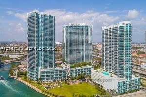 90 SW 3rd St #2505, Miami FL 33130