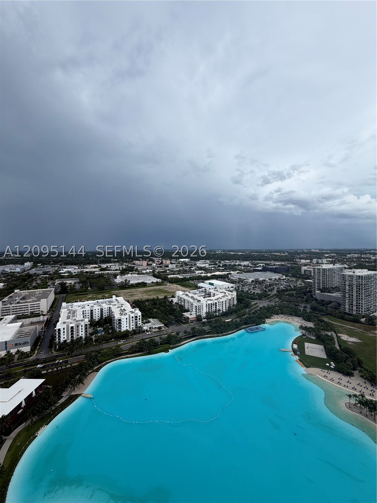 2411 Laguna Cir #2911, North Miami FL 33181