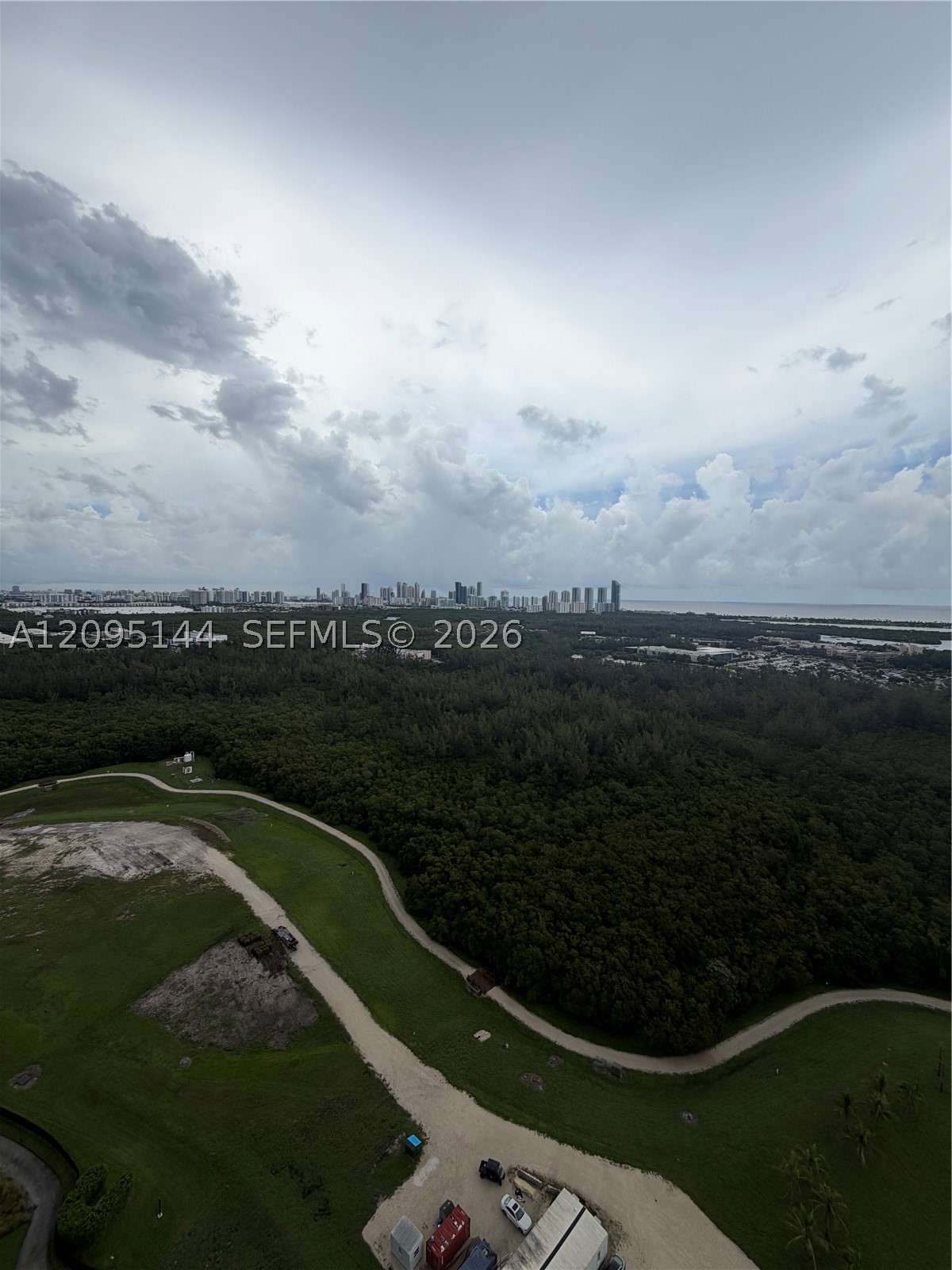2411 Laguna Cir #2911, North Miami FL 33181
