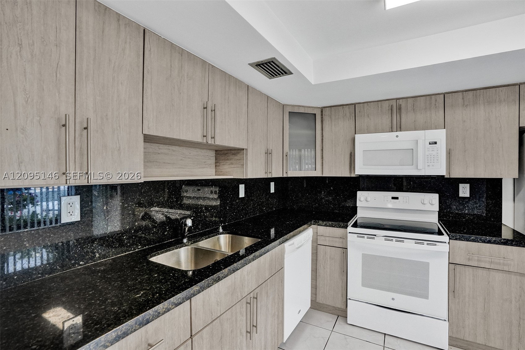 16500 NE 27th Ave #53, Eastern Shores FL 33160