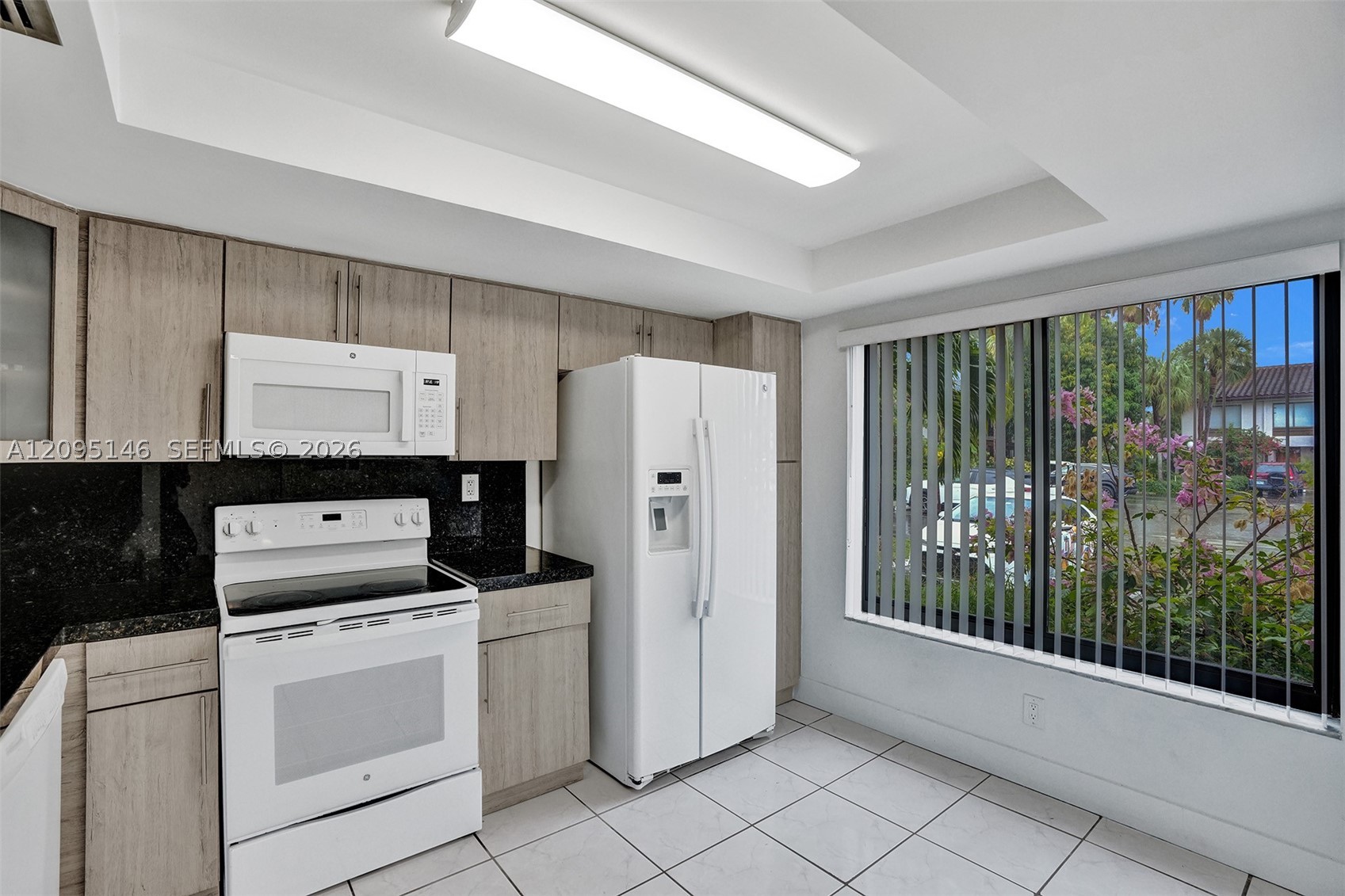 16500 NE 27th Ave #53, Eastern Shores FL 33160