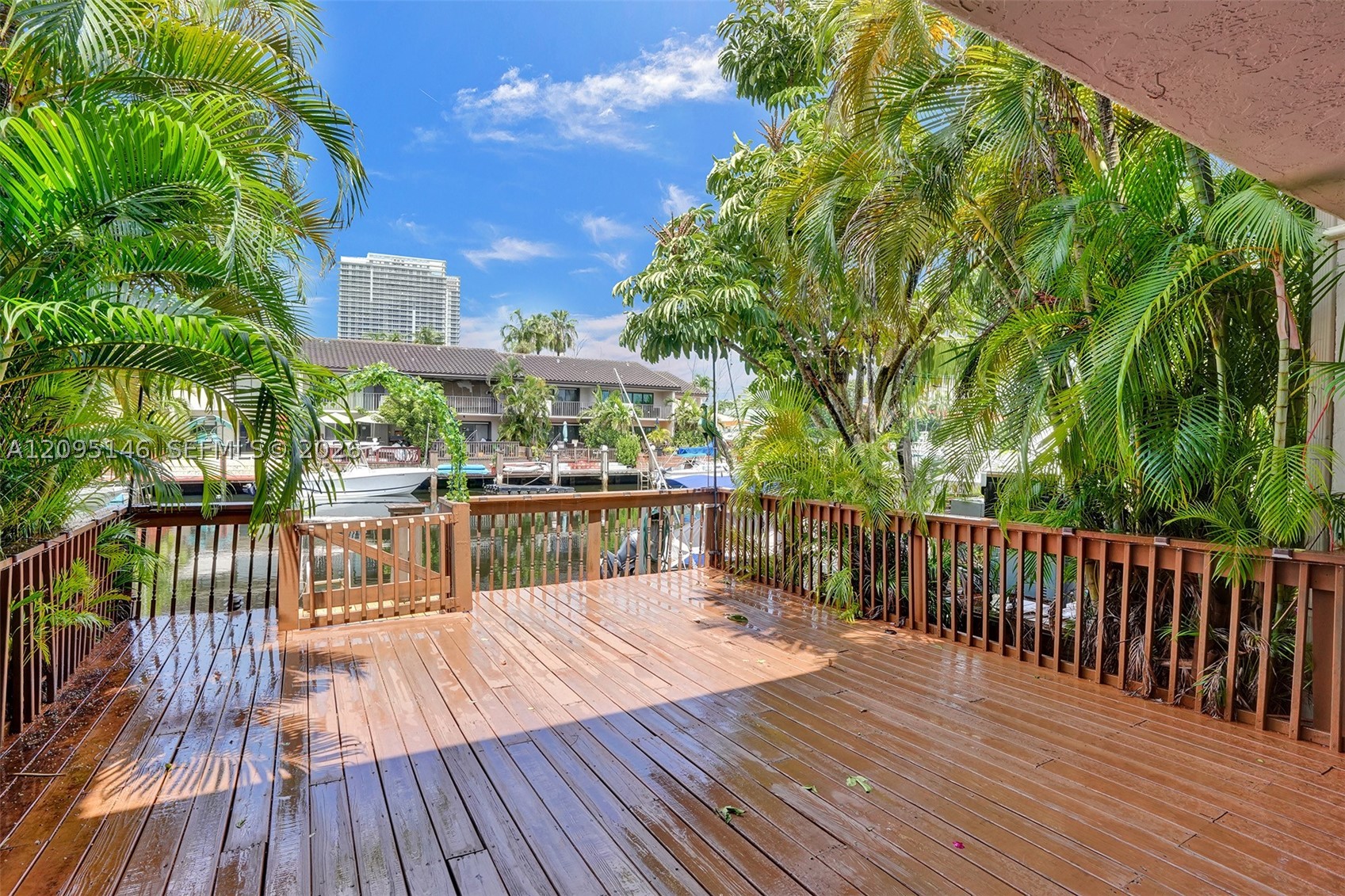 16500 NE 27th Ave #53, Eastern Shores FL 33160
