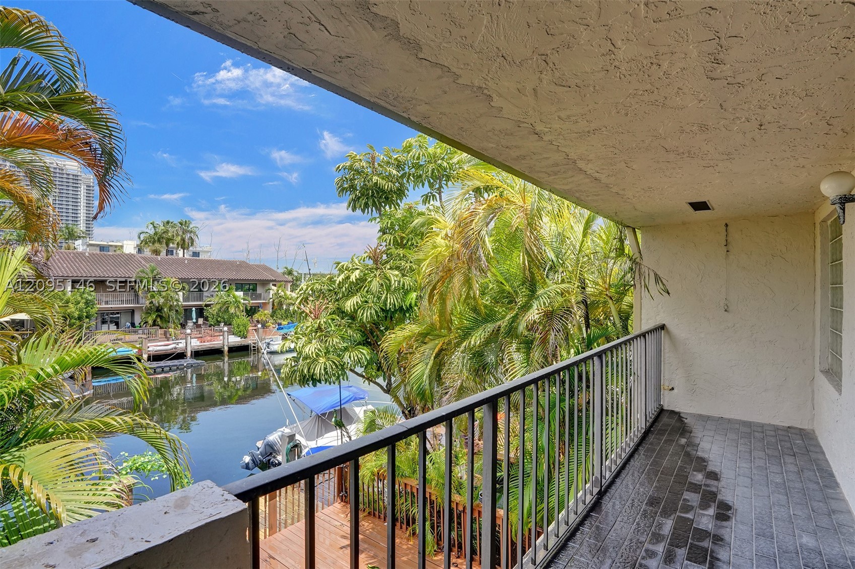 16500 NE 27th Ave #53, Eastern Shores FL 33160