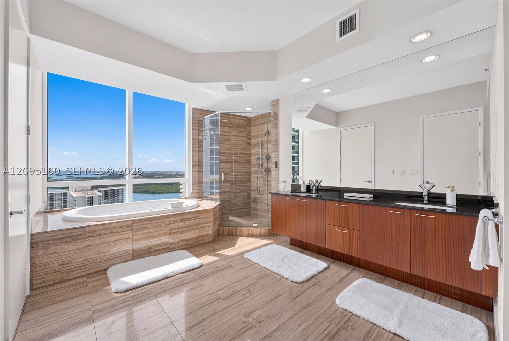 16001 Collins Ave #2606, Sunny Isles Beach FL 33160