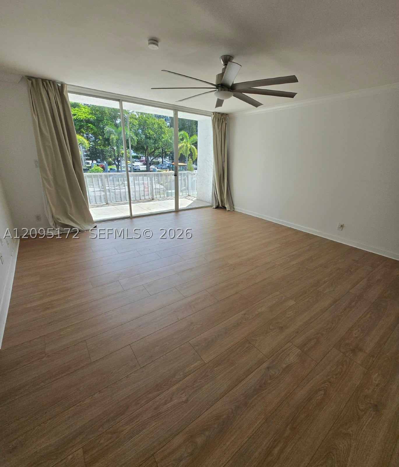 926 NE 27th Ave #926, Hallandale Beach FL 33009