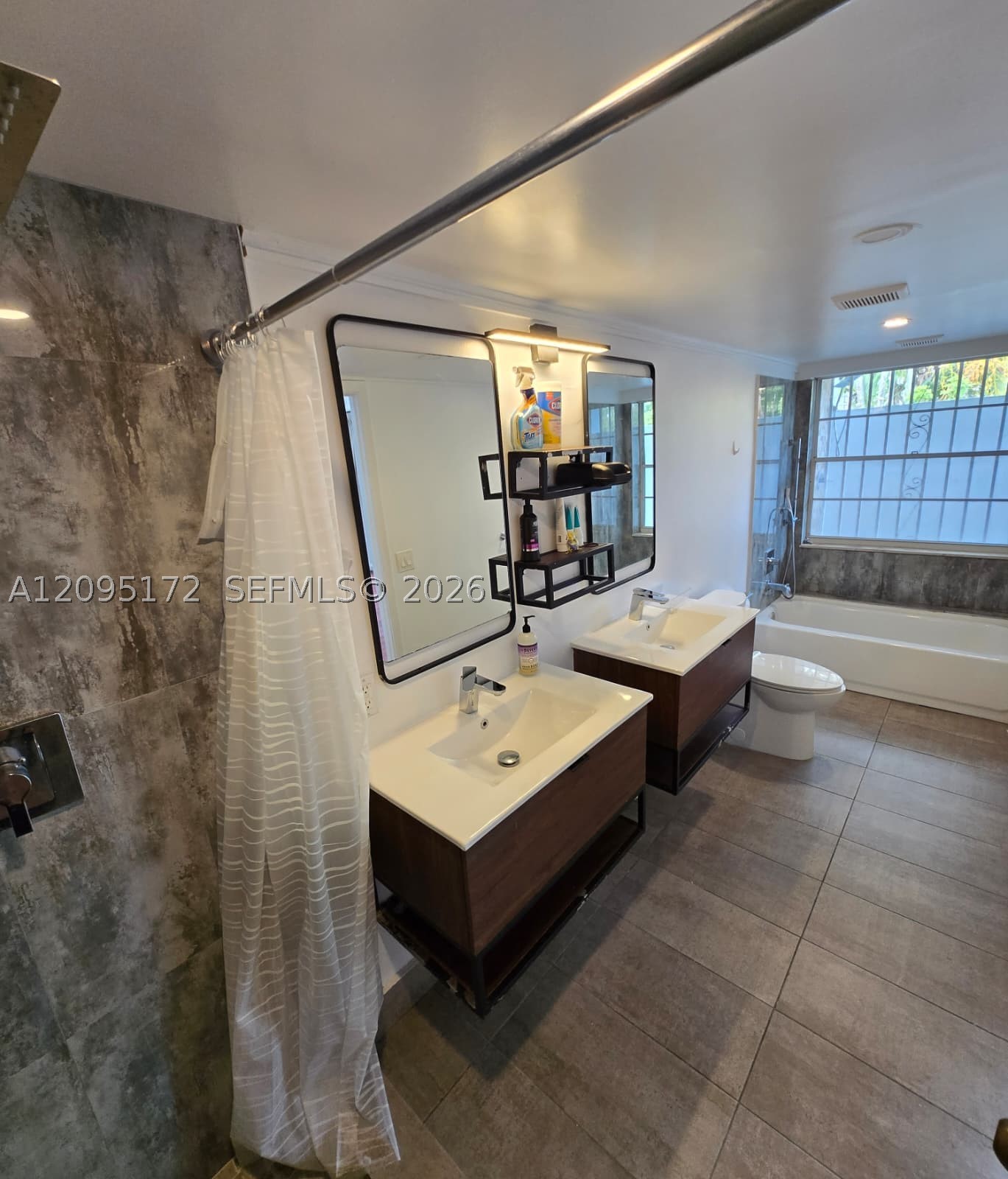 926 NE 27th Ave #926, Hallandale Beach FL 33009